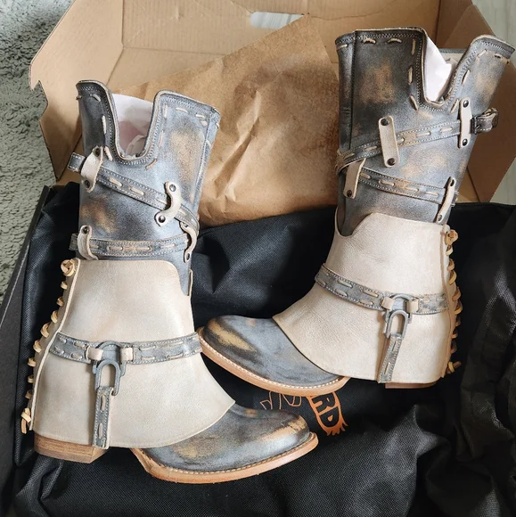 NIB Freebird Crow boot in color ICE - Picture 7 of 10